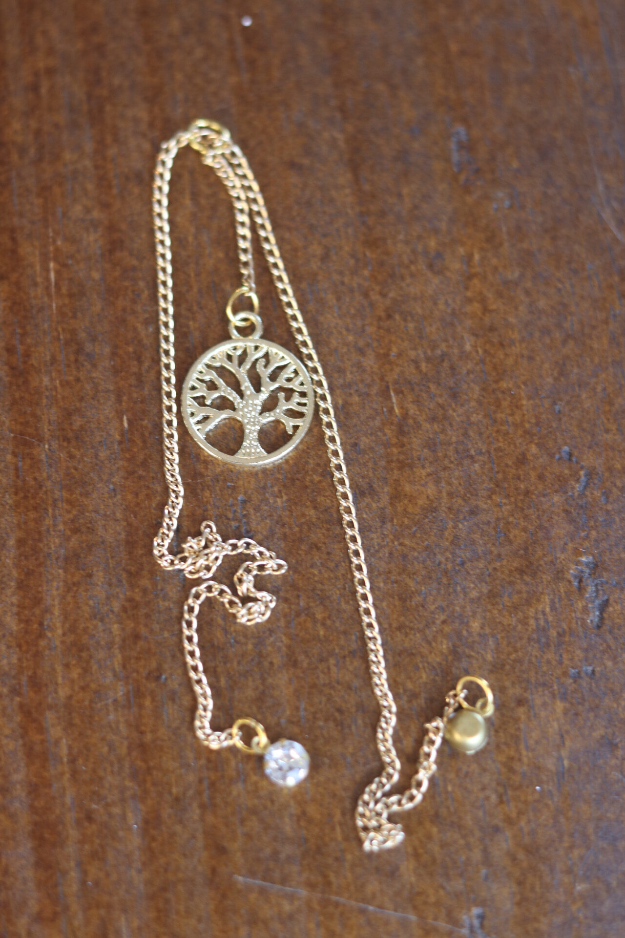 Pingente Correntinha Arvore da Vida com Ponta Brilhante