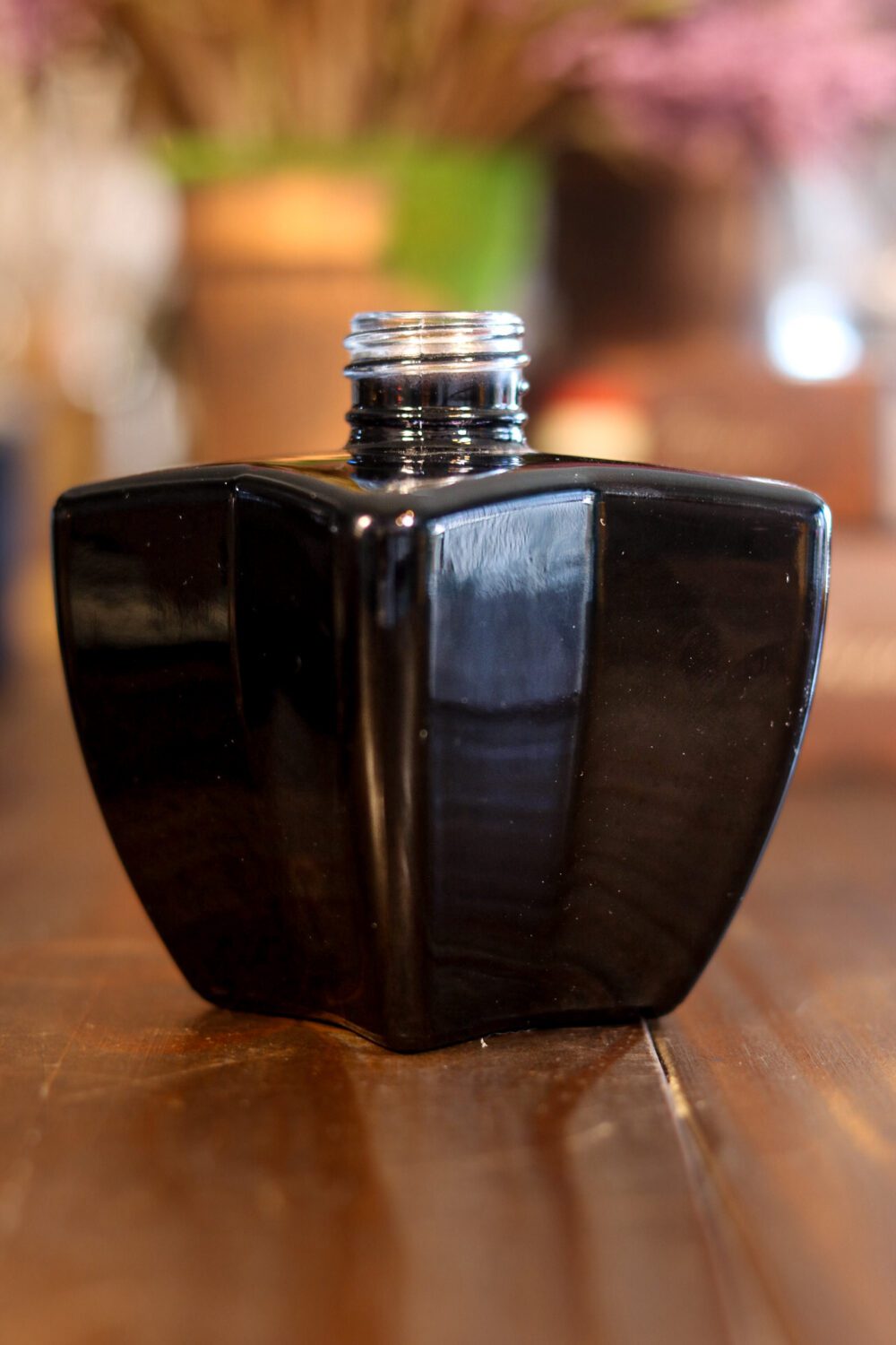 Frasco Vidro Estrela Preto Total 250ml R28/410