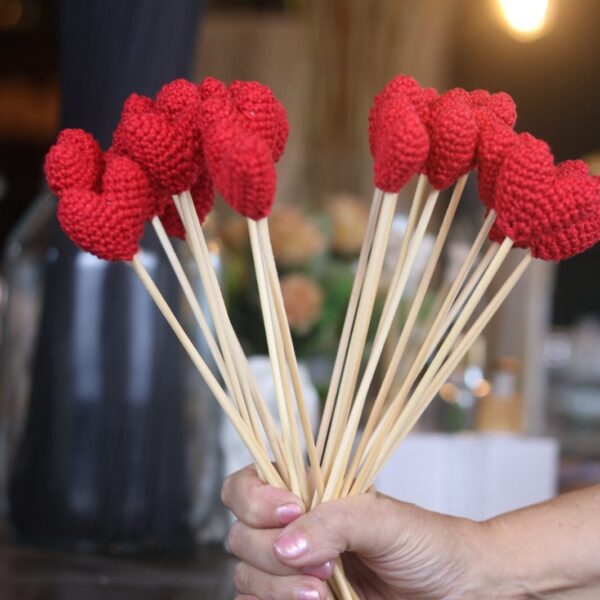 Vareta em Crochê Coração Vermelho