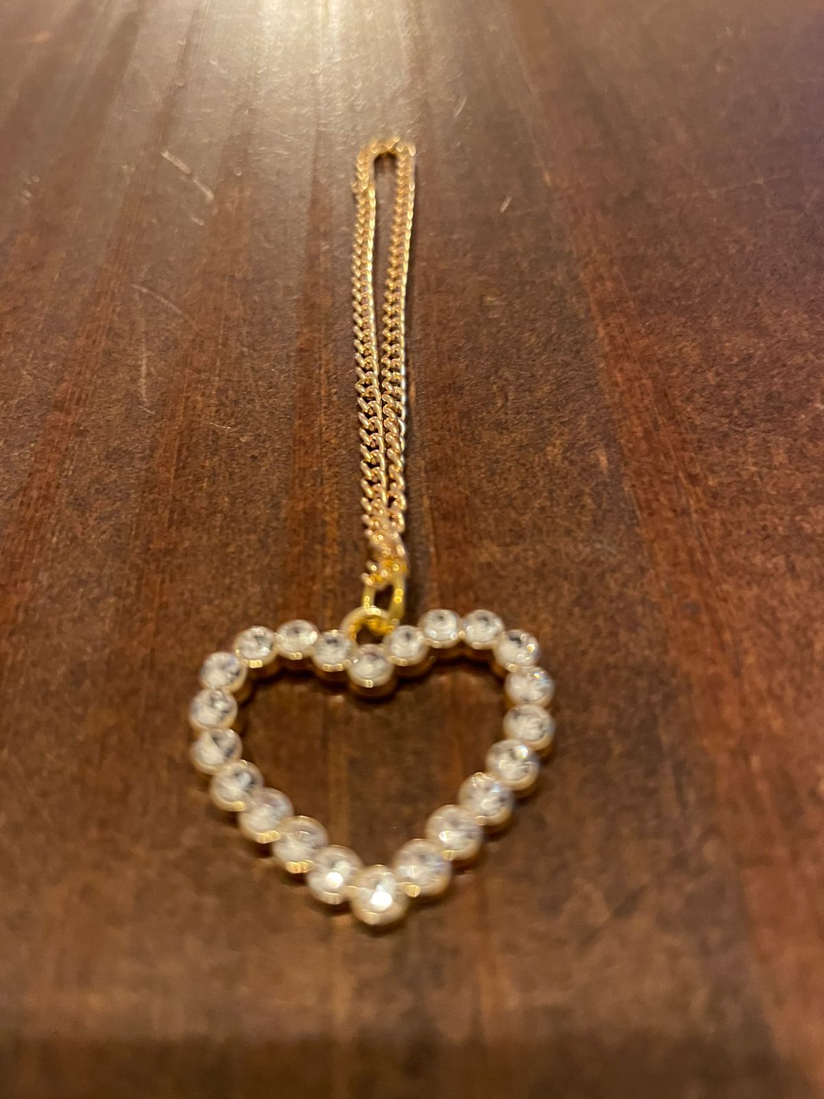 Pingente Correntinha Coração Strass Dourada