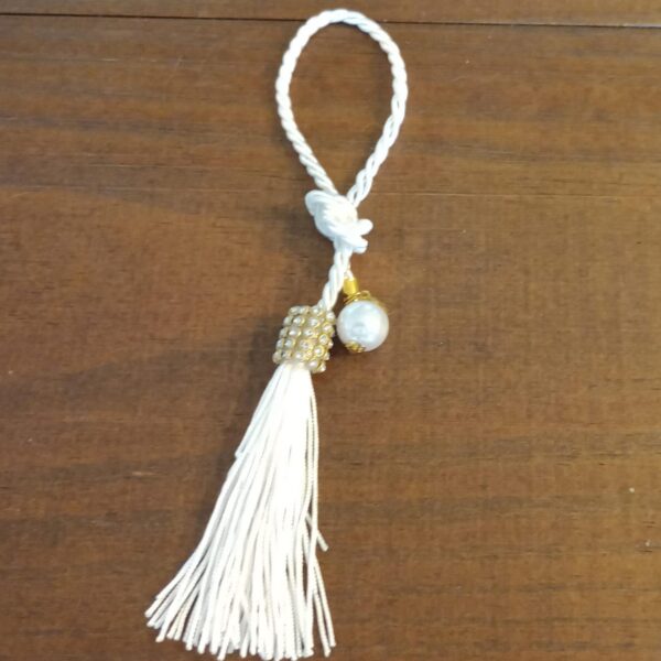 Pingente Torcel Branco Strass Perola Franja