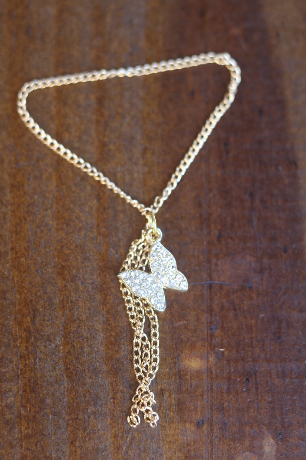 Pingente Correntinha Borboleta Dourada