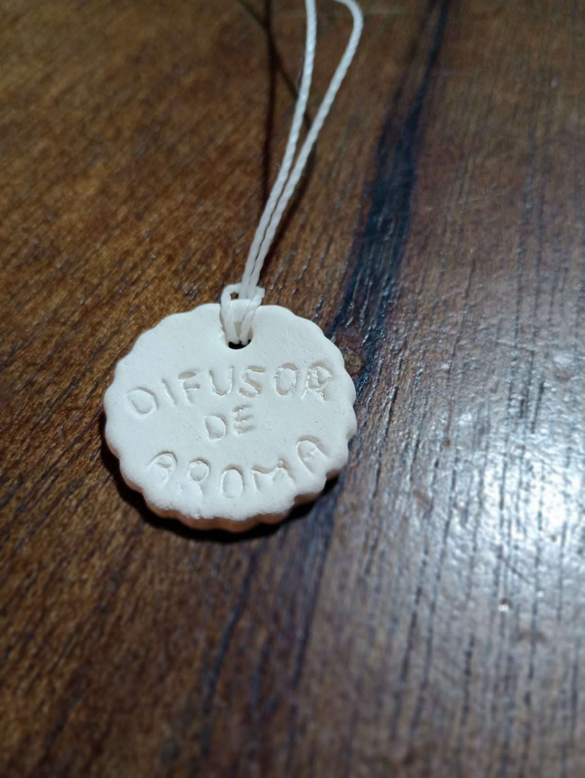 Pingente Cerâmica branca Difusor de Aroma