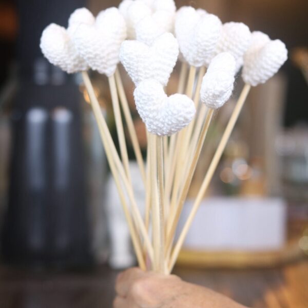 Vareta em Crochê Coração Branco