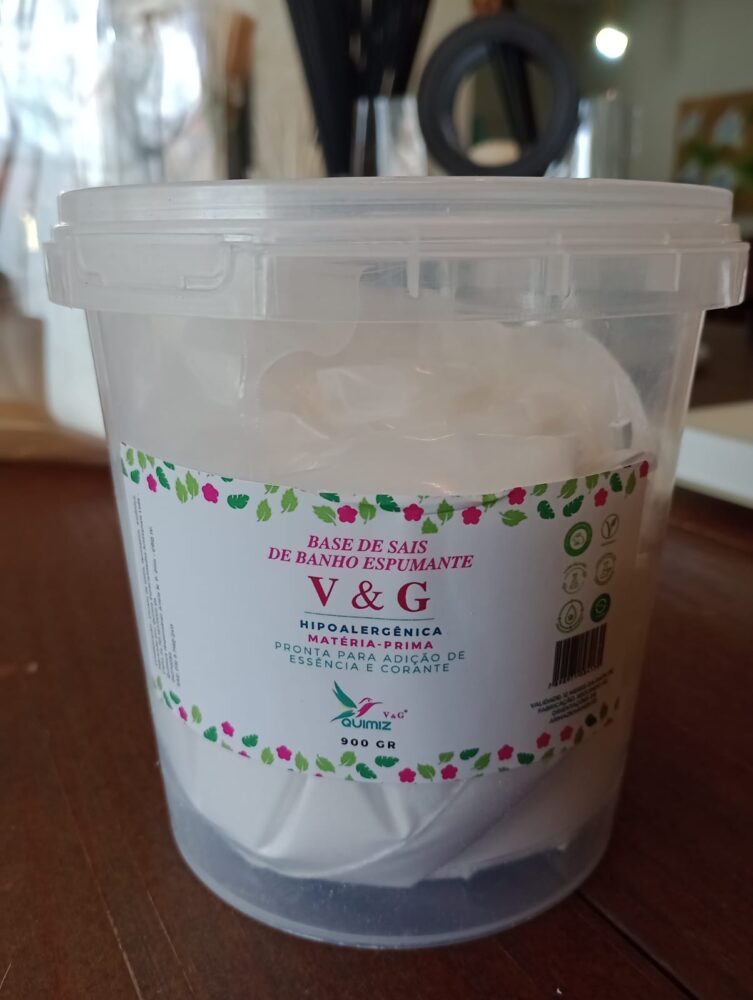 Sais de Banho Artesanais Espumantes V&G para relaxamento e hidratação"