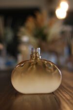 Frasco Vidro Jolie 300 ml R28/410 Degrade Dourado e Branco