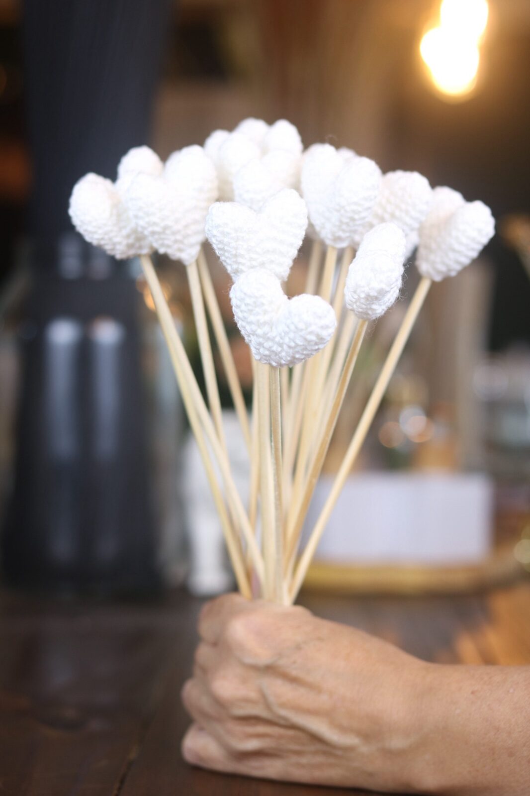 Vareta em Crochê Coração Branco